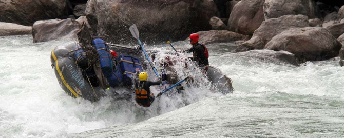 Kayaking in Bhotekoshi river